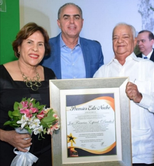 Foto José Francisco Durán  y esposa