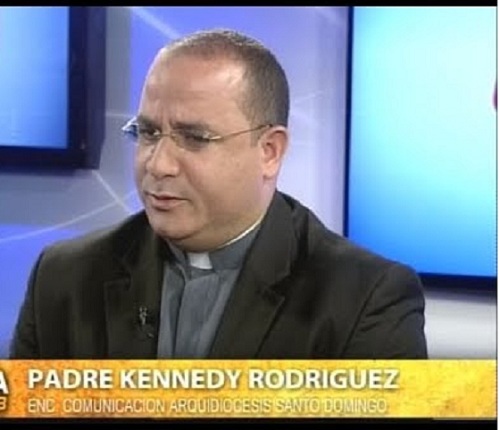Foto Padre Kennedy Rodríguez