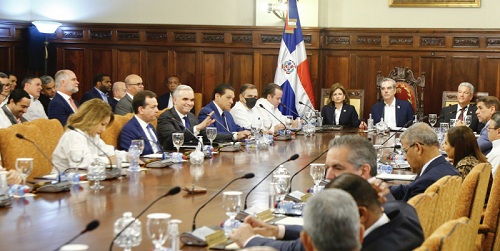 Foto el presidente Abinader en el Consejo de gobierno 3