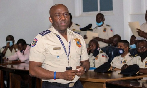 Foto renuncia director Policía Haití