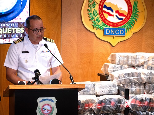 Foto oficial de la DNCD