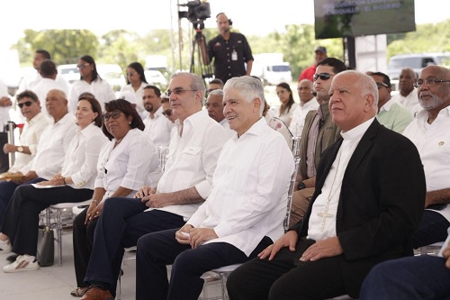 fOTO Abinder y Eduardo en inauguración carretera Enriquillo