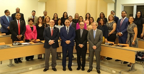 Foto Camejo Alfredo De la Cruz Baldera embajador de Francia y otros