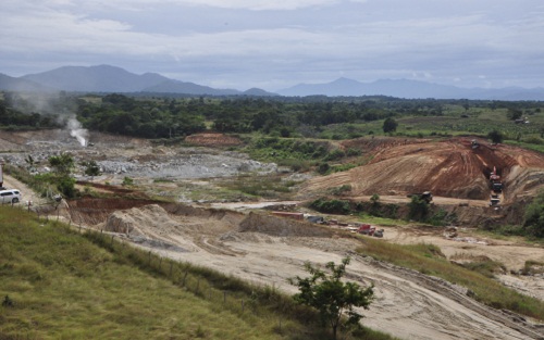 Foto terreno de presa en Dajabón