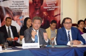 foto Leonel Fernández en Guatemala