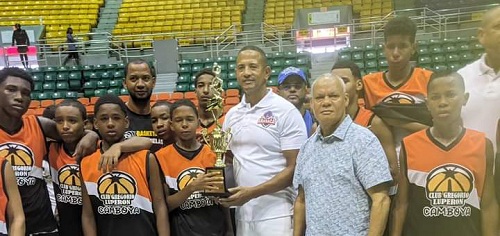 Foto equipo Gregorio Luperón