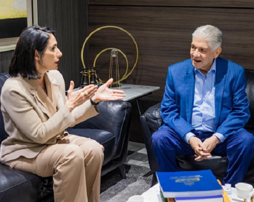 Foto Raquel Arbaje visita a Eduardo Estrella