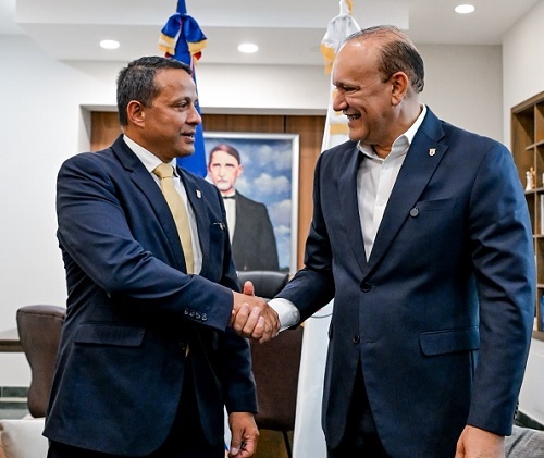Foto Ulises y alcalde Aguadilla 45