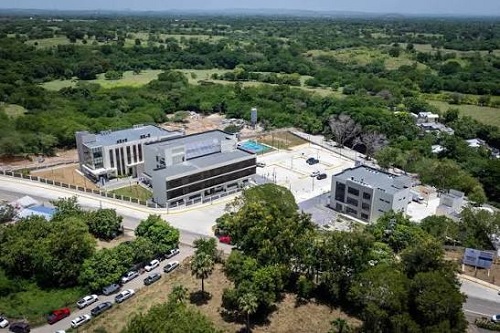 Foto edificio UASD Santiago Rodríguez