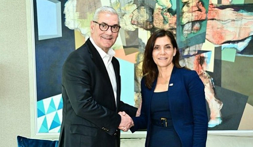 Foto embajadora Campos y Gonzalo Castillo