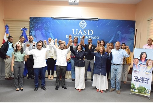 Foto profgesores aspirn a dirigir UASD Santiago